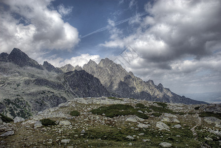 塔特里山海拔山峰顶峰山脉热情背景图片