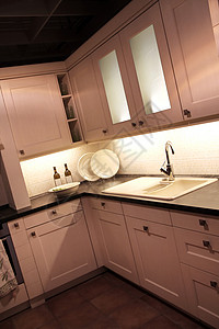 厨房烤箱用餐生活内阁龙头器具玻璃房间橱柜台面木头高清图片素材