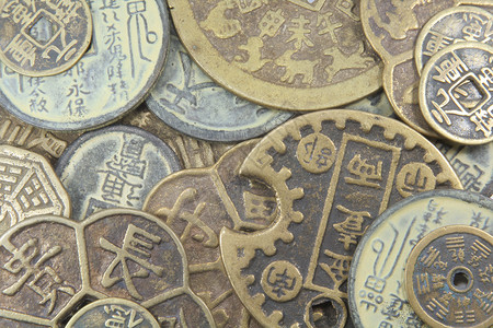 亚洲旧商业货币硬币古董风水现金旅行金子黄铜文化经济青铜财富镇高清图片素材