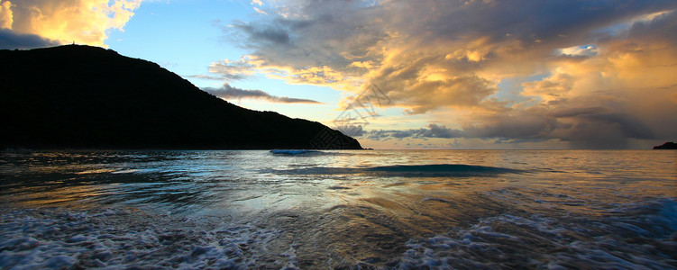 云波浪日落英属维尔京群岛环境高清图片