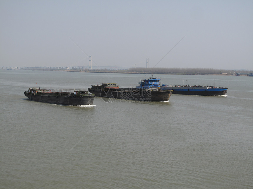 弗拉希夫纬纱港口物流雪夫集装箱运费运输船厂出口工业图片