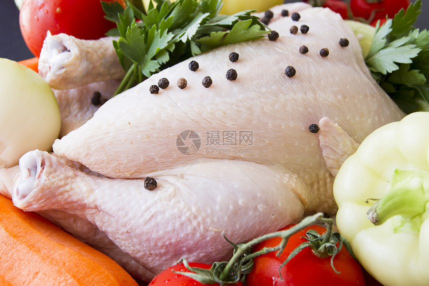 带蔬菜的原生鸡肉饮食烹饪绿色调味品沙拉家禽洋葱胡椒香料食物图片