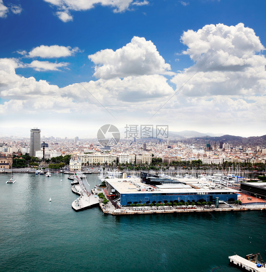 巴塞罗那市和港湾的空中观察商业天空景观城市旅行旅游摩天大楼办公室观光天线图片