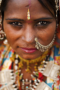 斋沙默尔印第安印度妇女珠宝文化劳动者女士贫困女性女孩村庄乡村衣服背景