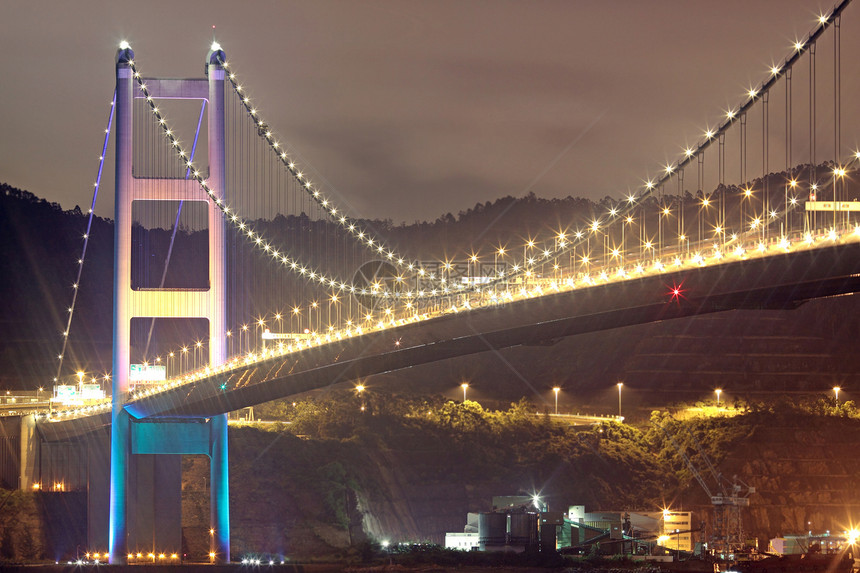 夜里香港清马桥连接器旅行游客天空反射黑色旅游天际金属公司图片