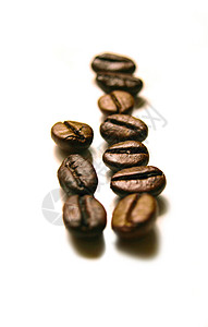 咖啡油炸白色背景图片