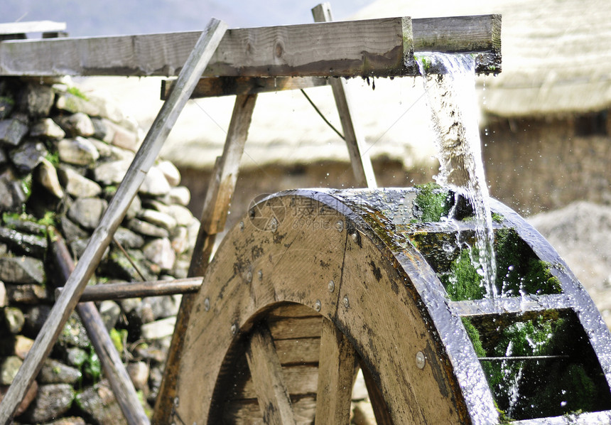 水轮水车鳟鱼建筑旅游木头技术瀑布农场叶片工业图片