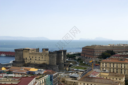 那那不勒斯海湾历史性老将堡垒城市火山纪念碑背景图片
