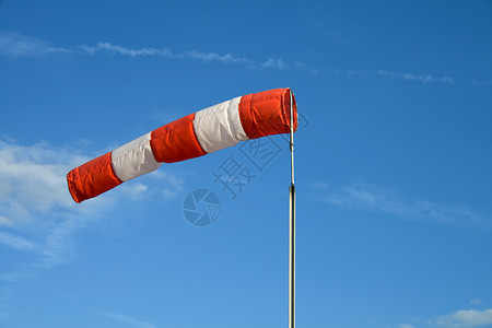 拿着旗帜空军空军天空旗帜空气溪流交通蓝色警告飞行控制袖子背景