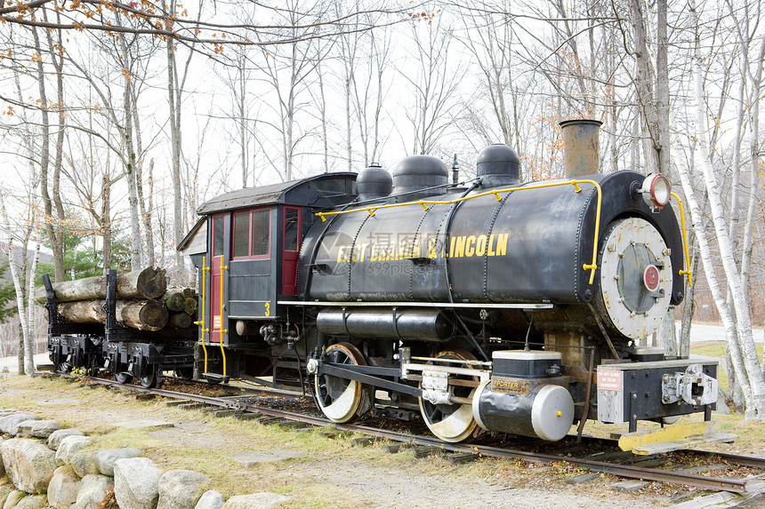 美国新罕布什尔州林肯附近的蒸汽机车交通工具氨氮世界外观铁路机器旅行铁路运输木铁路运输图片