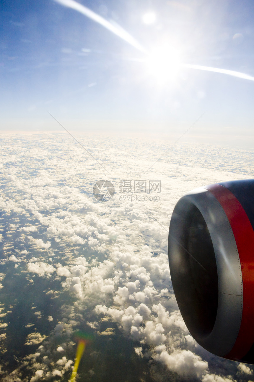 航空运输飞机的发动机客机外观飞行器旅行交通空运空气飞行引擎交通工具图片