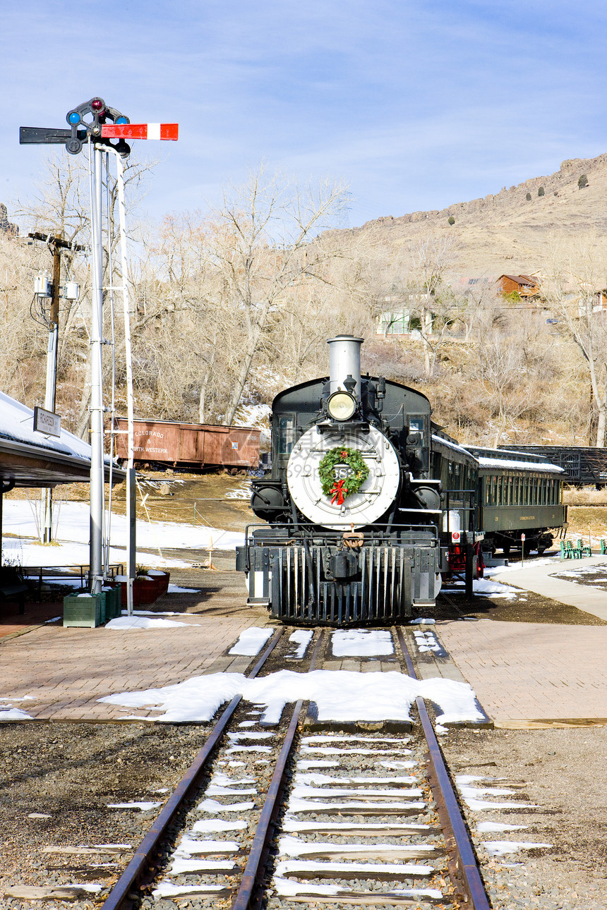 美国科罗拉多铁路博物馆的干机车装置外观火车车站蒸汽博物馆位置旅行信号火车站图片