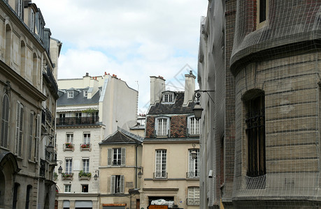 巴黎途径文化历史性建筑学旅行场景街道假期房屋阳台背景图片