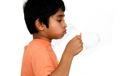 气泡肥皂闲暇享受班级玩具童年快乐游戏喜悦孩子背景图片