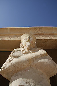 砂岩雕塑埃及哈茨赫普苏特王后圣殿纪念碑雕塑女王晴天砂岩地标神社游客国王雕刻背景