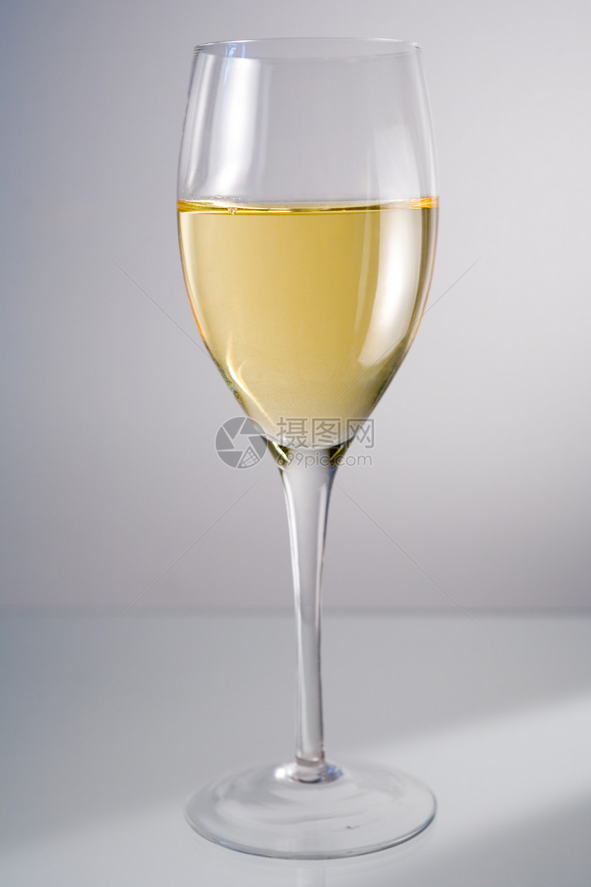 葡萄玻璃酒酒杯白色饮料长笛圆形酒精图片