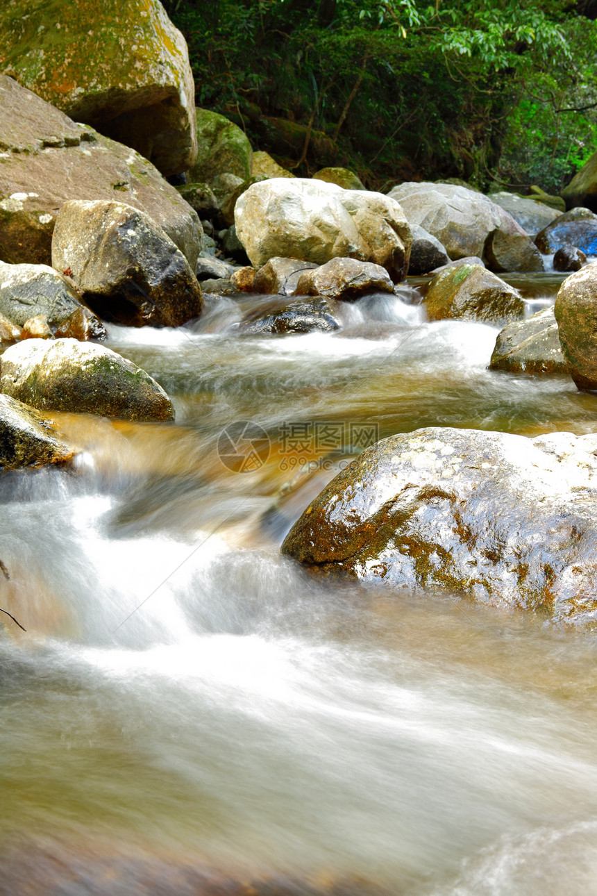 泉水石头岩石流动溪流阳光力量风景墙纸玻璃热带图片