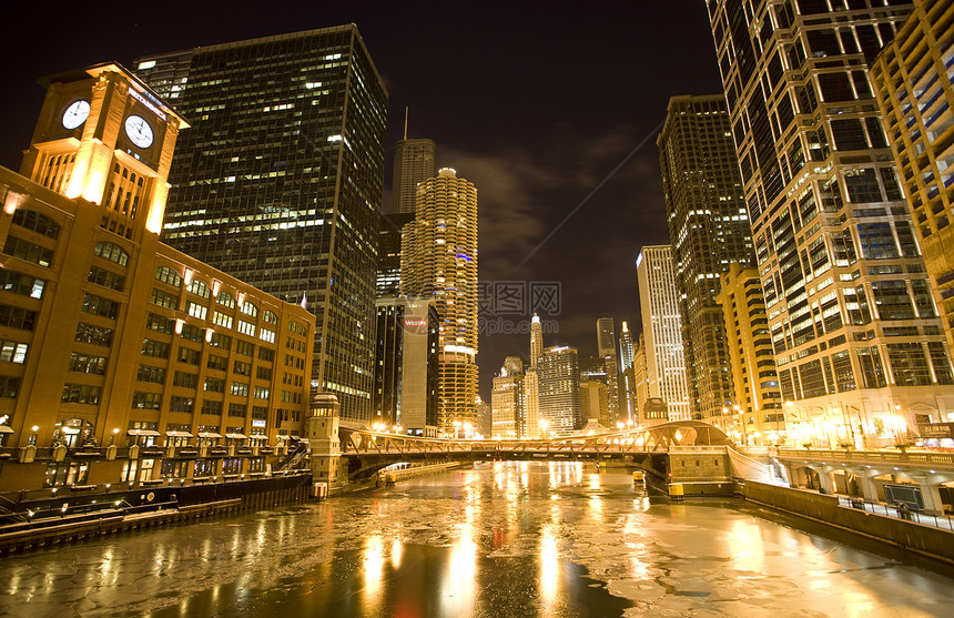 芝加哥市下城市夜摄影城市景观市中心摩天大楼地标都市建筑天际商业旅行图片