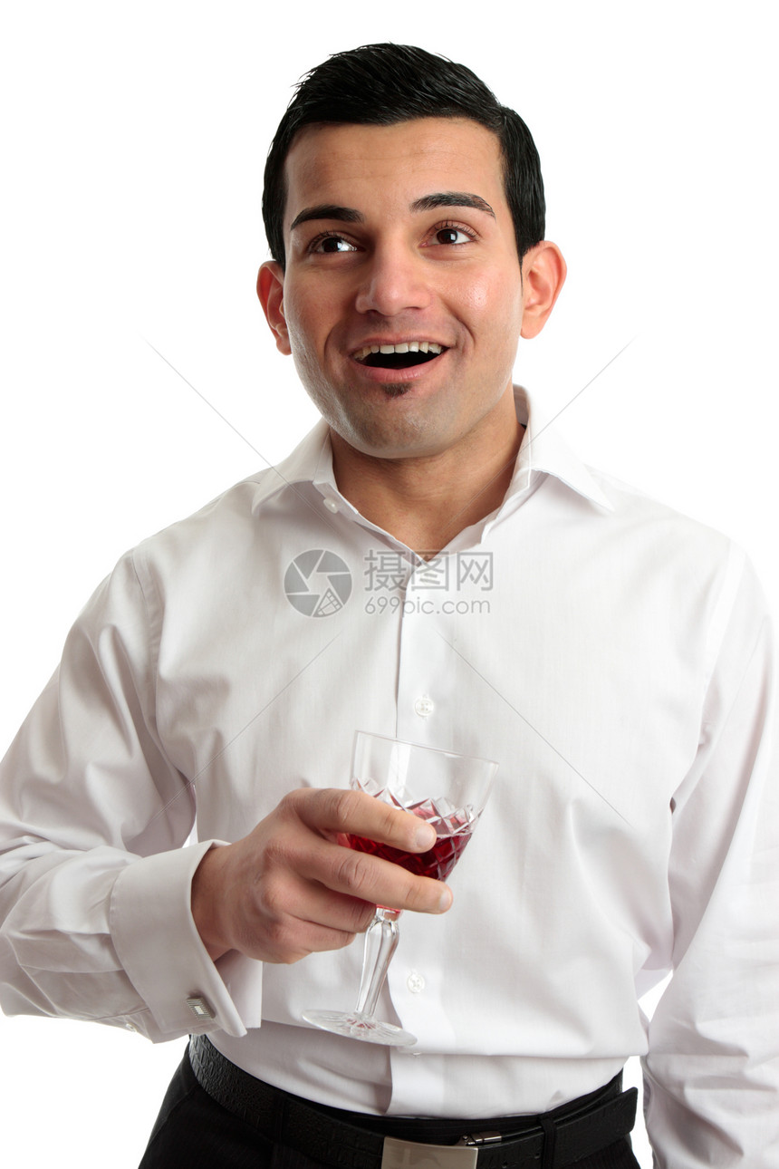 快乐的男人抬头看商务饮料酒杯人士衬衫成人男性酒精图片