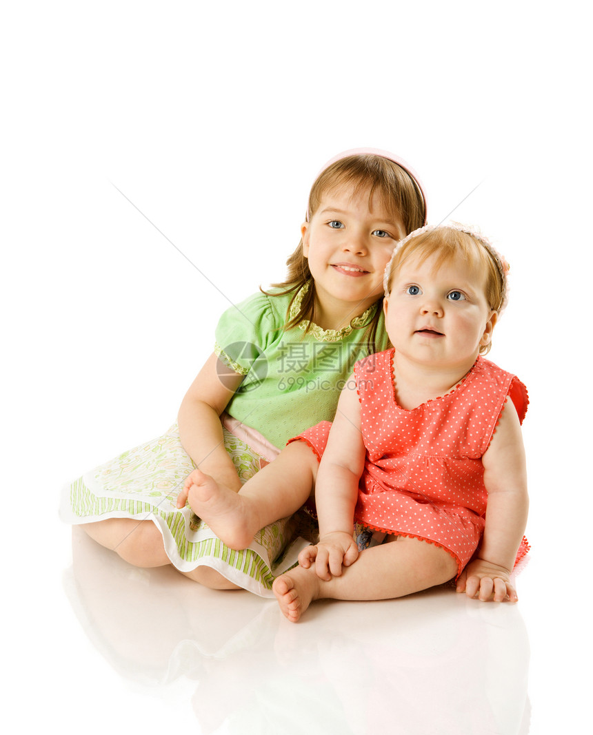 两姐妹会后代兄弟姐妹冒充微笑快乐工作室表哥喜悦女孩们婴儿图片