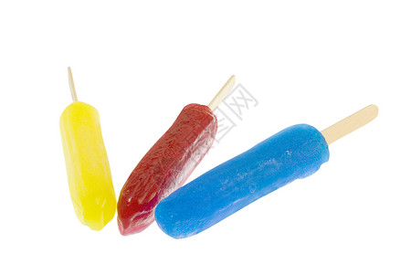 白色的三根冰柱棒冰乐趣蓝色剪裁黄色小路甜点红色小吃背景图片