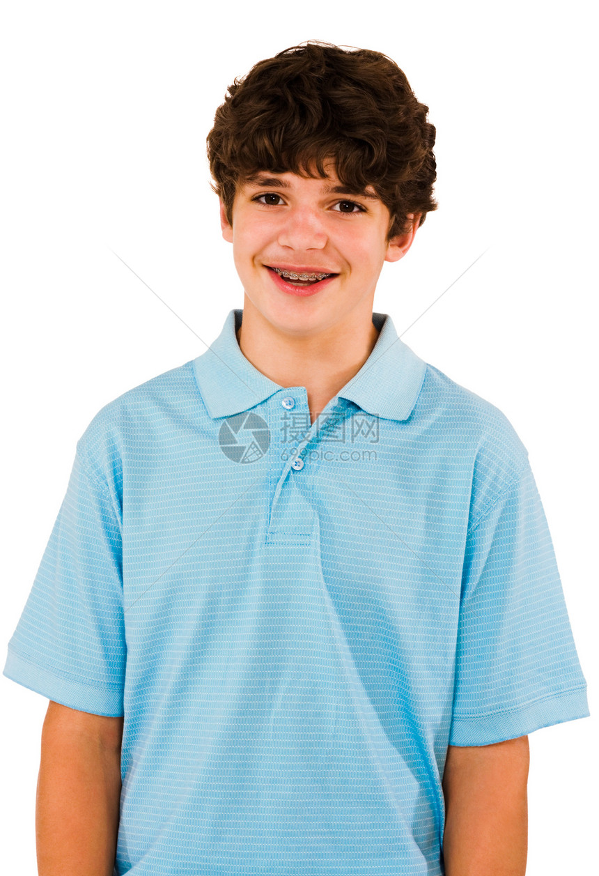 白人男孩装扮白色孩子幸福衣服蓝色姿势微笑童年青春期图片