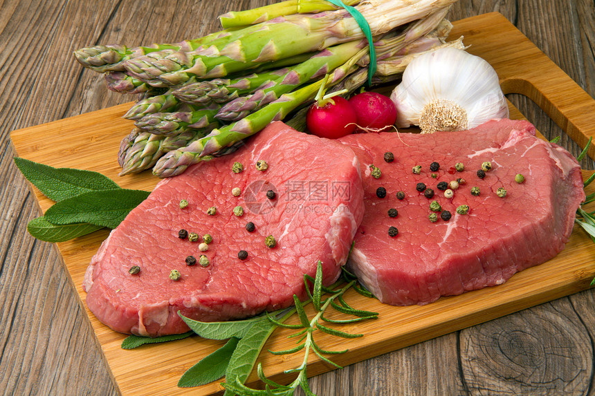 带蔬菜的红肉食物潮湿牛肉盘子课程胡椒作品肌肉水果植物图片