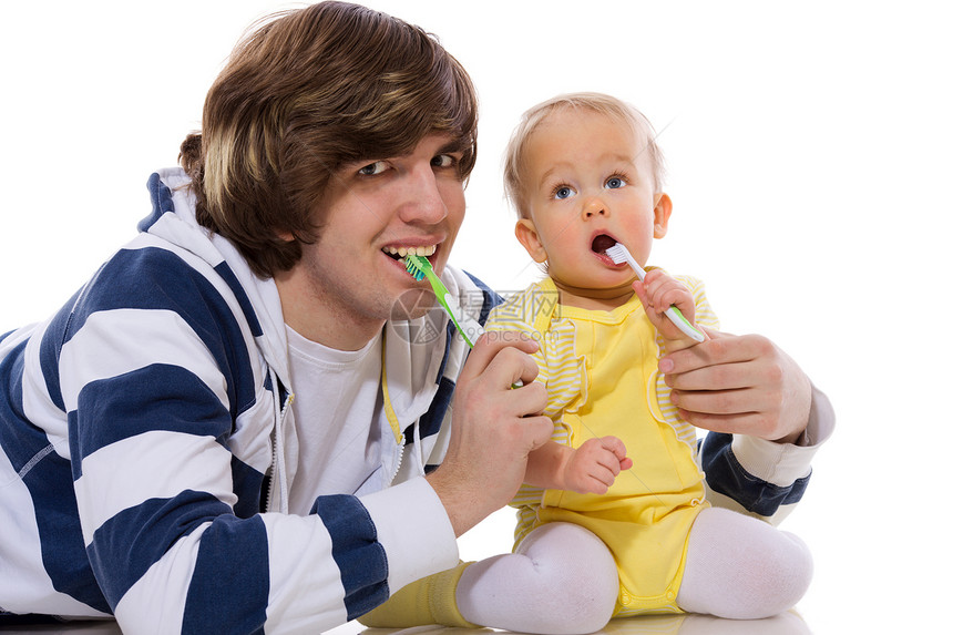 刷牙清洁度帮助婴儿家庭快乐学习男人儿子女儿微笑图片