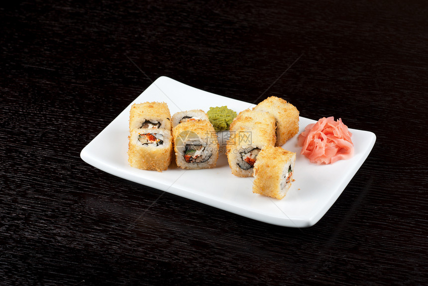 寿司卷鳗鱼寿司沙拉盒子面条美食芝麻鱼子鱼卵午餐图片