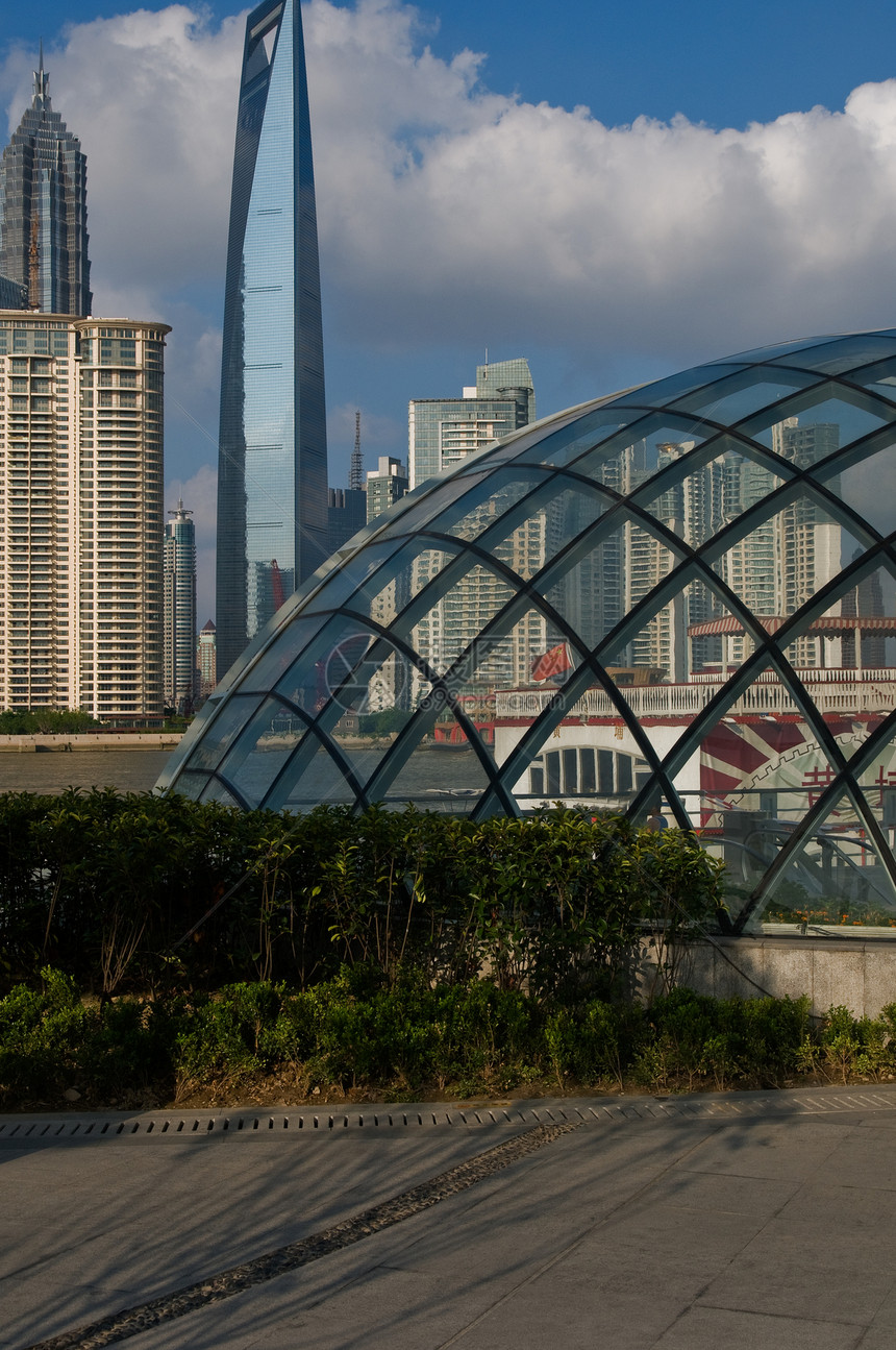 从 puxi 的上海布东风景高楼经贸商业旅行场景金融蓝色摩天大楼地标天空图片