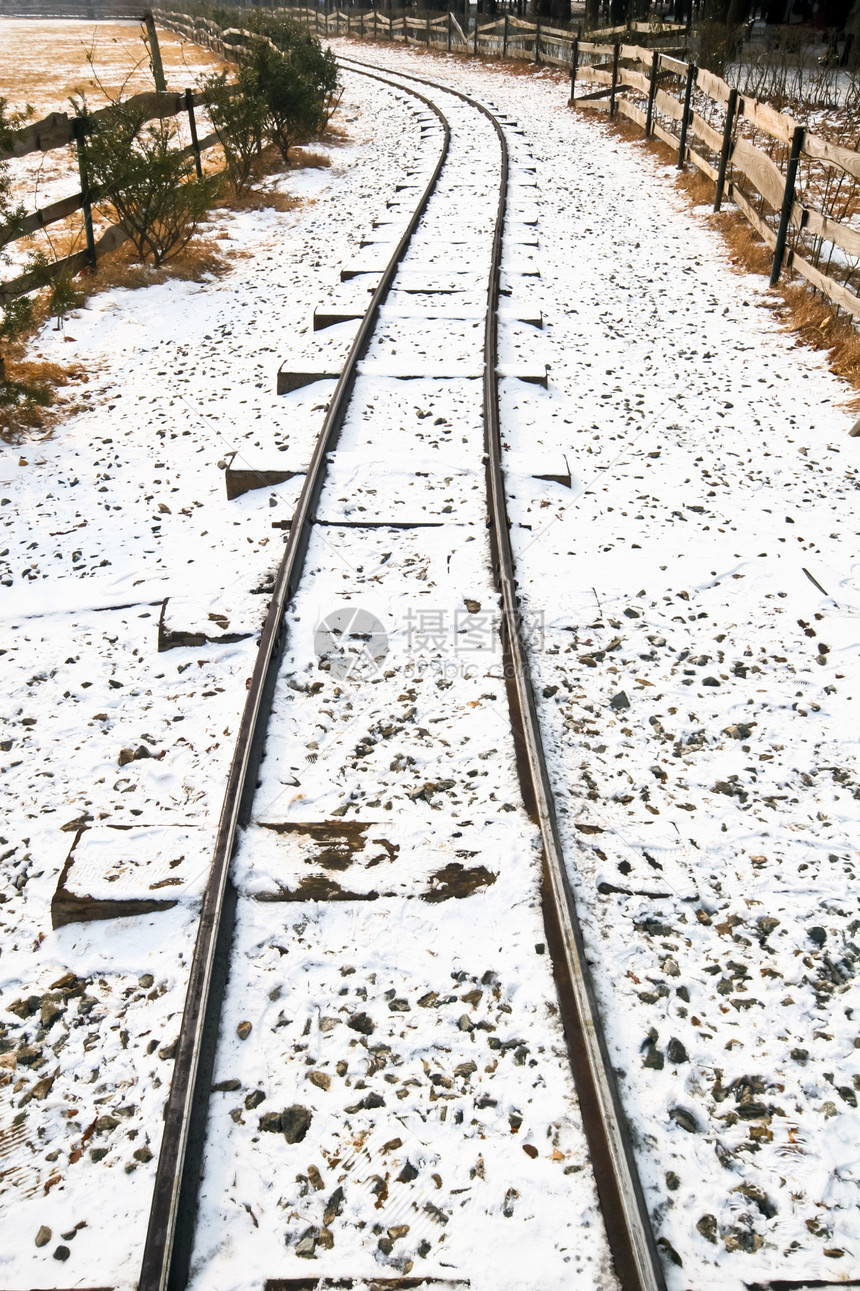 雪雪铁路图片