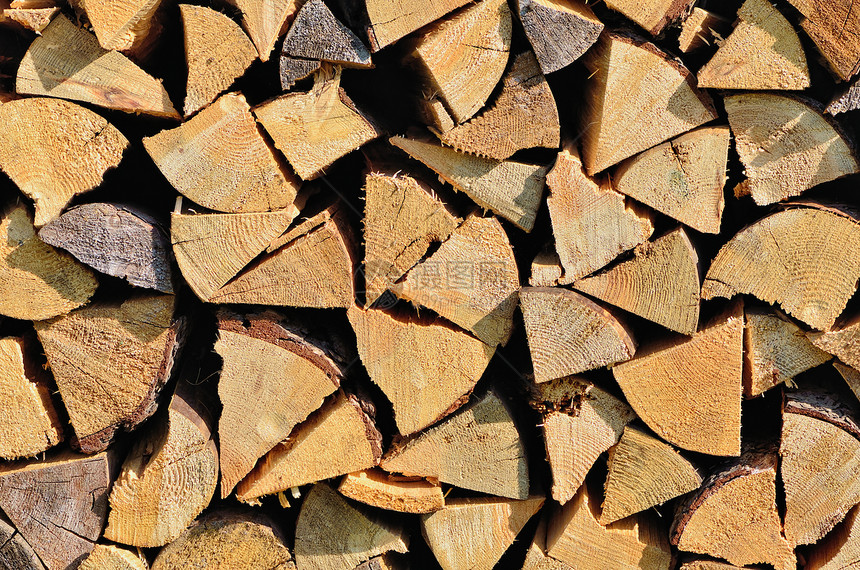 伐木日志贮存储存林业木材垃圾烧伤农村木头库存图片