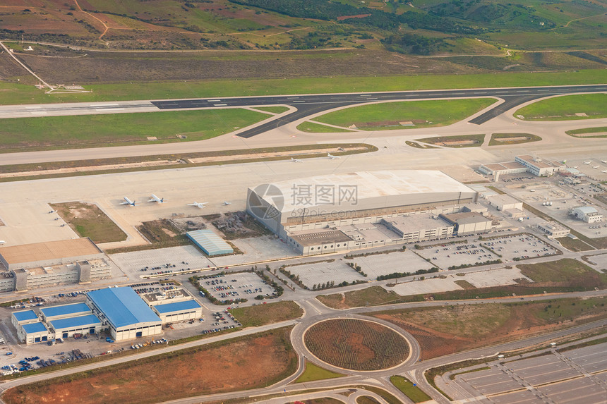 雅典机场基础设施的空中观察图景图片