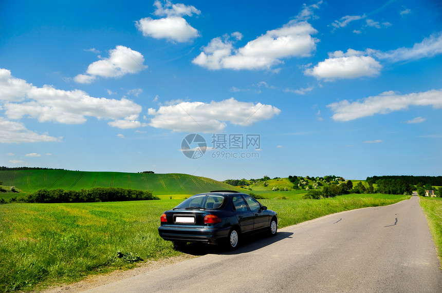 汽车和景观蓝色自由农村假期车道沥青游客天空发动机场地图片