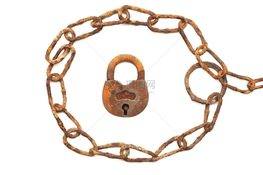 古老的挂锁和在白色背景上隔离的很旧的链条金属图片