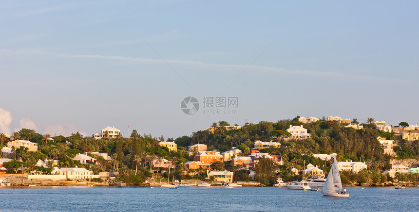 百慕大海岸线海湾支撑假期蓝色热带旅行沿海房子房屋住房图片