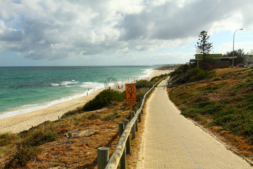 澳大利亚Perth海滩晴天市中心小路办公室景观太阳天气绿地建筑自行车图片