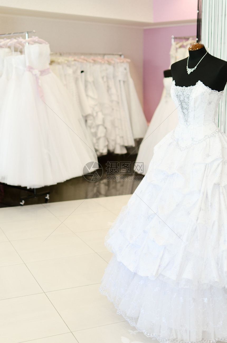 婚礼商店零售衣服商业购物娃娃新娘婚姻模型象牙建筑图片