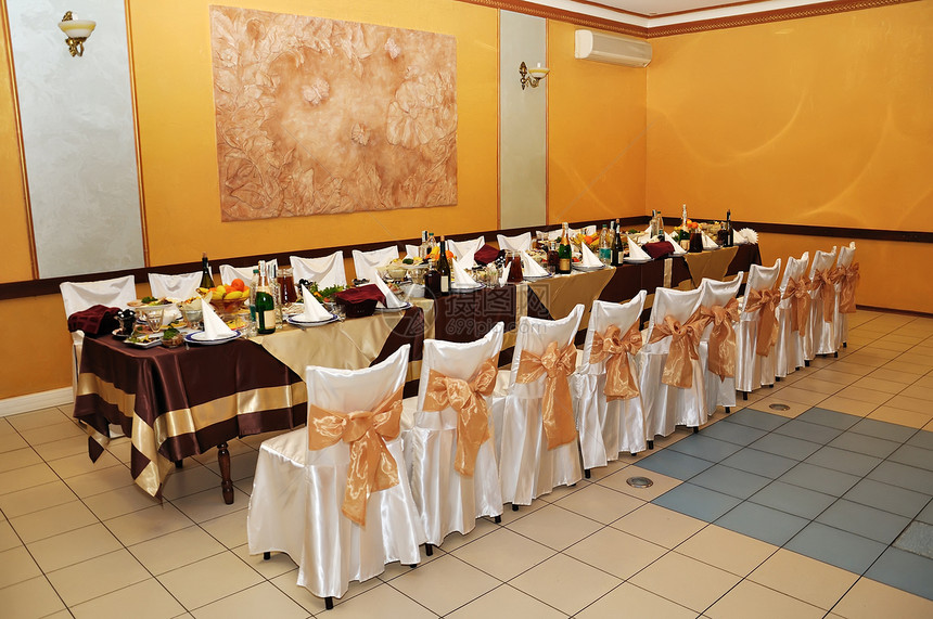 宴会大厅餐厅餐饮盘子婚礼会议惯例活动椅子礼堂派对图片