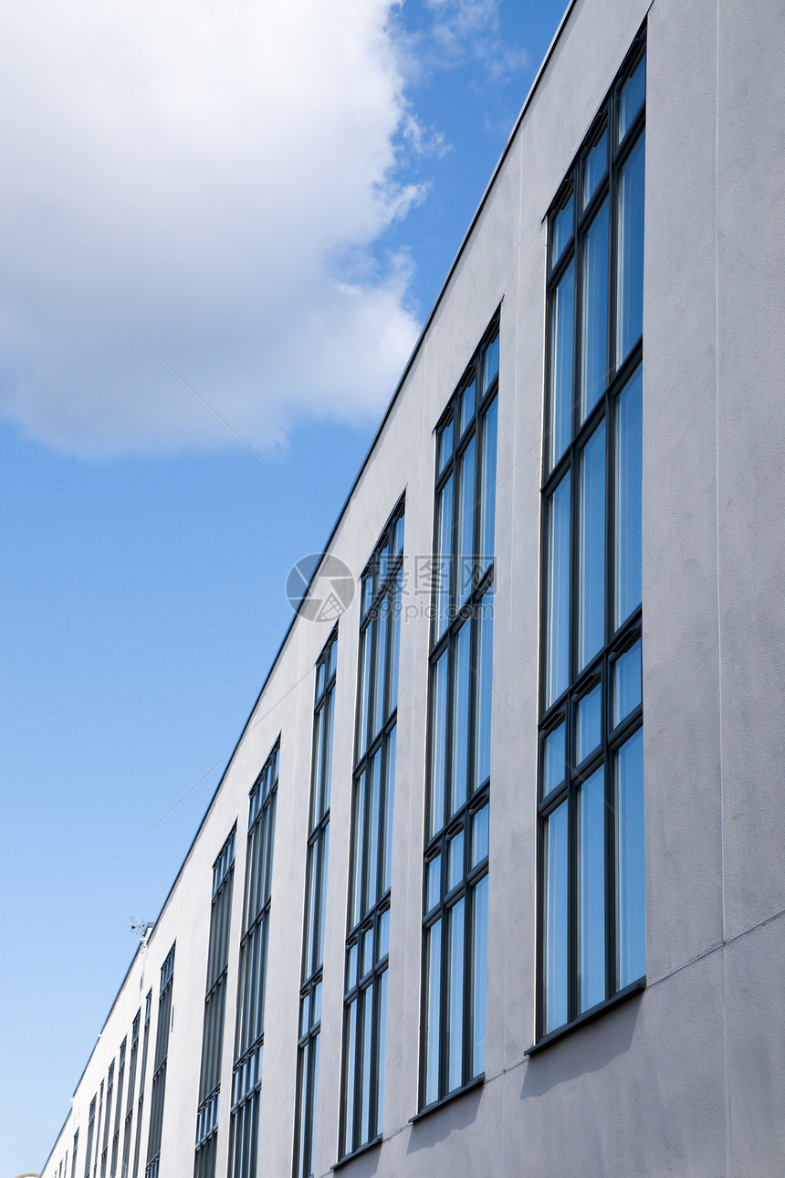 办公室蓝色天空窗户奢华技术反射玻璃房子建筑市中心图片
