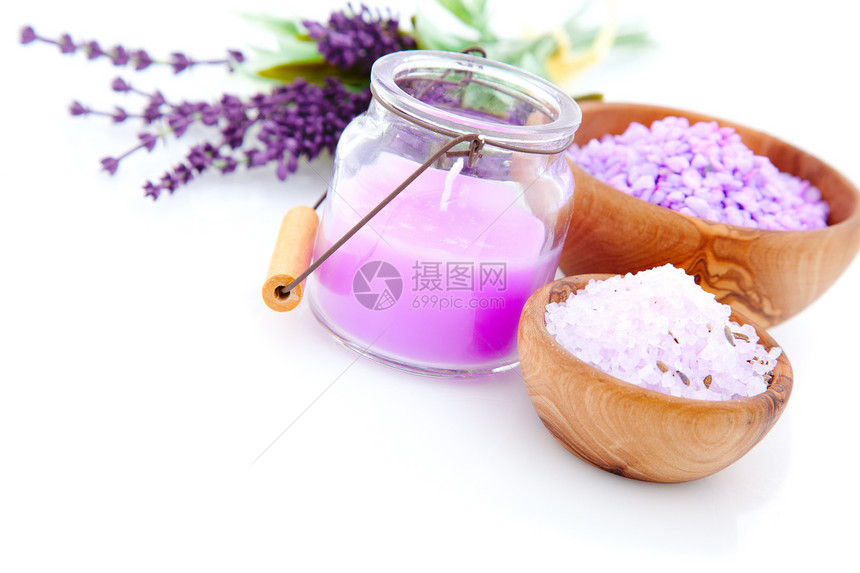 白底绝缘的紫色浴盐温泉木头迷迭香蓝色草本植物肥皂卫生产品呵护薰衣草图片