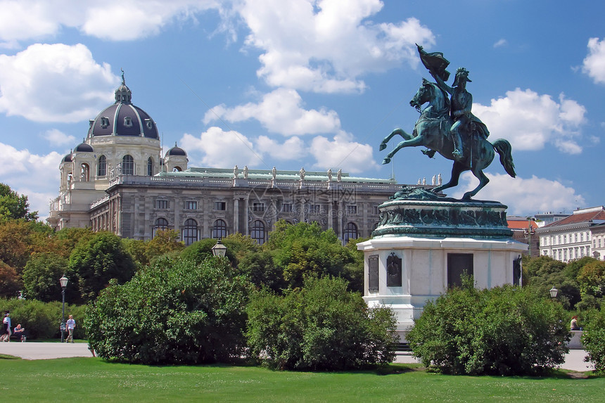Volksgarten的马雕像     奥地利维也纳图片