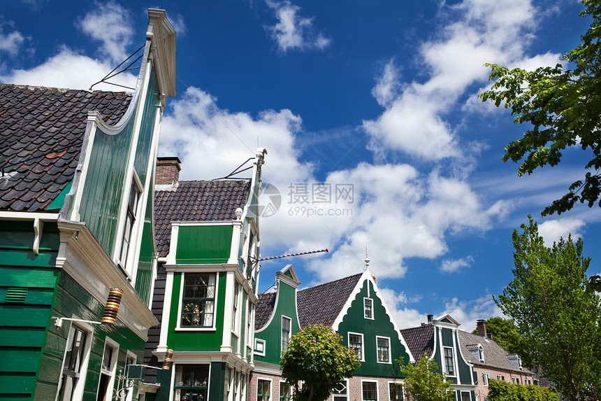 建筑中的建筑物城市景观房子蓝色绿色传统文化天空旅行建筑学图片