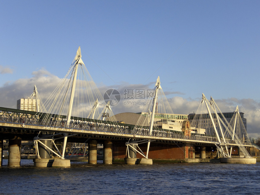 伦敦桥运输日落景观城市蓝色建筑学天空王国英语铁路图片