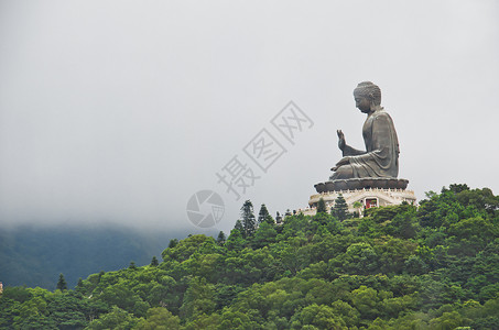 香港天坛大佛天坛大佛  世界上最高的户外青铜坐佛 位于香港金属宗教佛教徒旅行地标吸引力雕塑旅游棕褐色雕像背景
