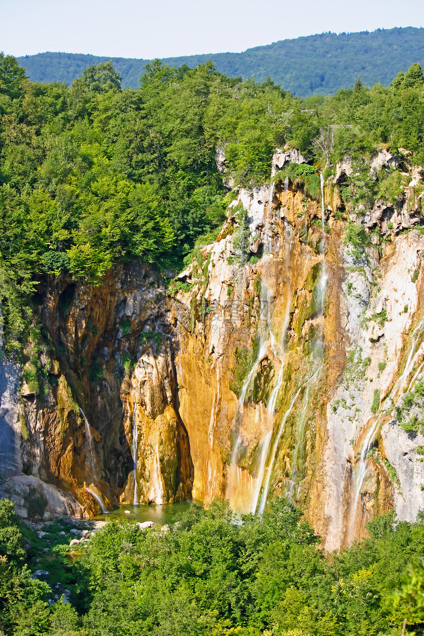 管道石头公园地标国家岩石绿色蓝色瀑布峡谷森林图片
