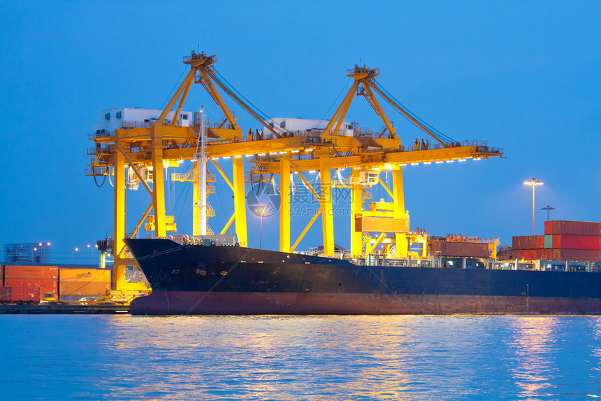 航运港商业贸易进口送货加载货运船运血管日落天空图片