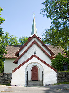 挪威中世纪教堂的入口处高清图片