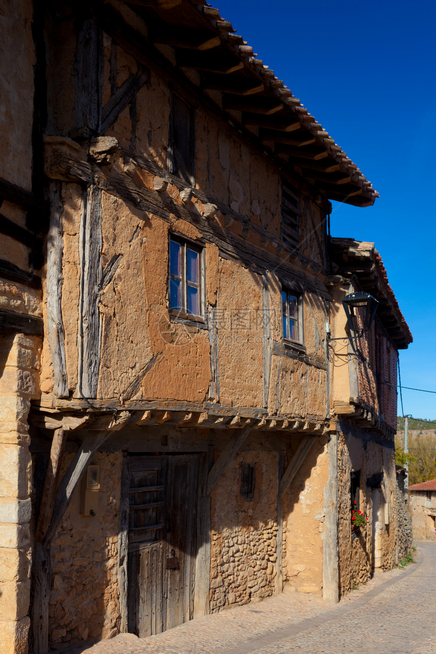 Calatanazor街 Burgos街 街 西班牙色彩晴天街道村庄遗产旅游地方旅行石头入口图片
