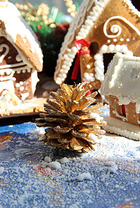 圣诞节装饰和糖果庆典锥体雪花礼物亮片故事饼干魔法松树蜡烛背景图片